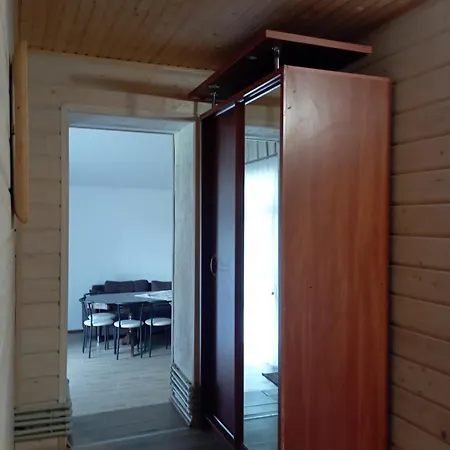 U Anastasii I Sofii Bilya Richki