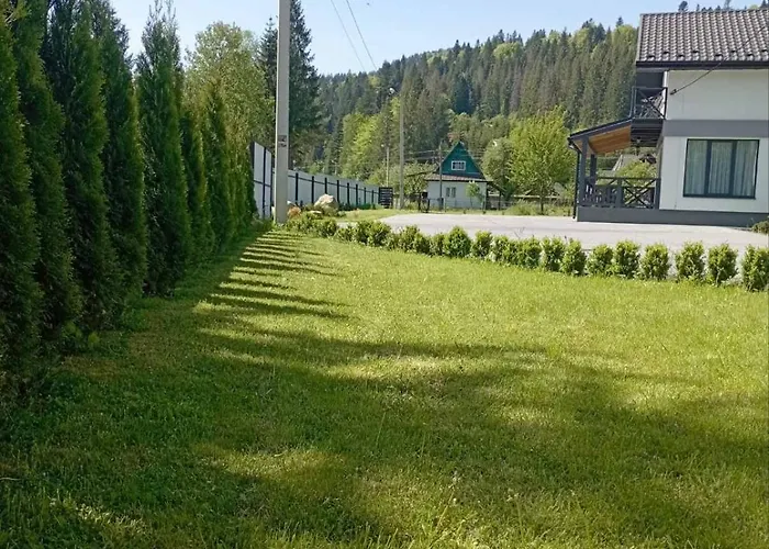 U Anastasii I Sofii Bilya Richki