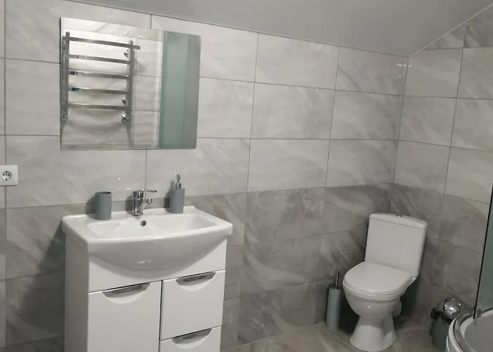Kır Evi U Anastasii I Sofii Bilya Richki *