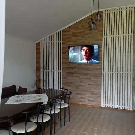Country house U Anastasii I Sofii Bilya Richki