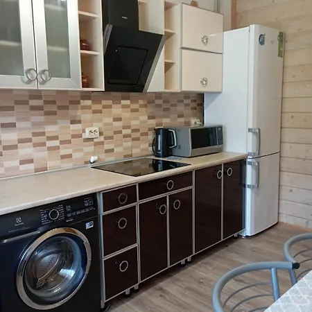 U Anastasii I Sofii Bilya Richki